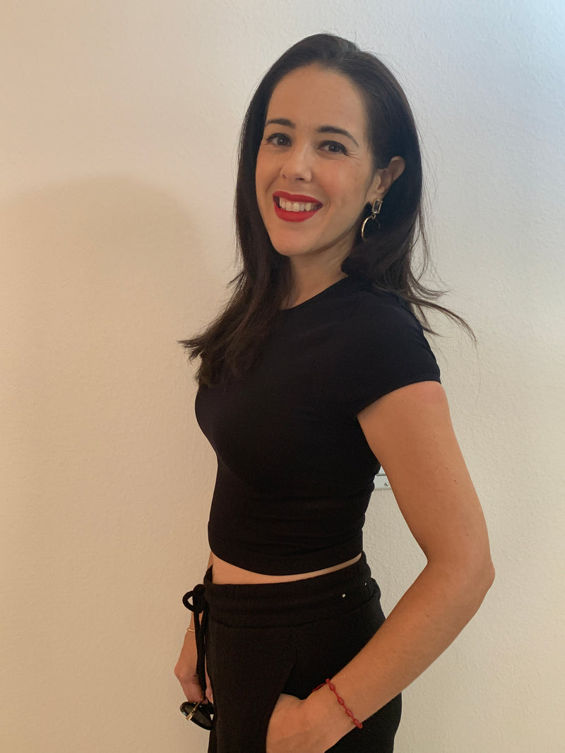 Black Tight Crop Tee